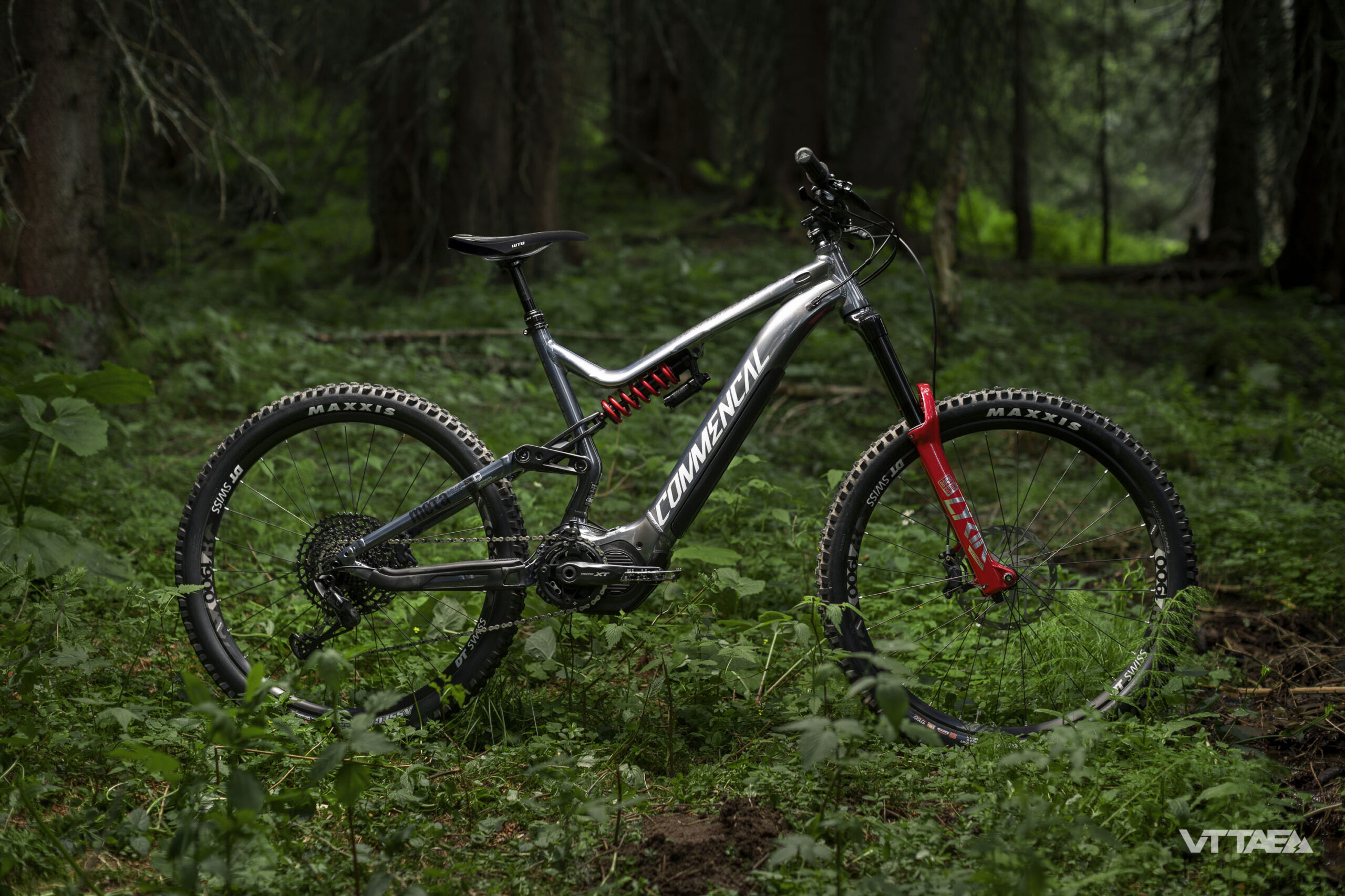 Vtt electrique 2025 commencal 2020