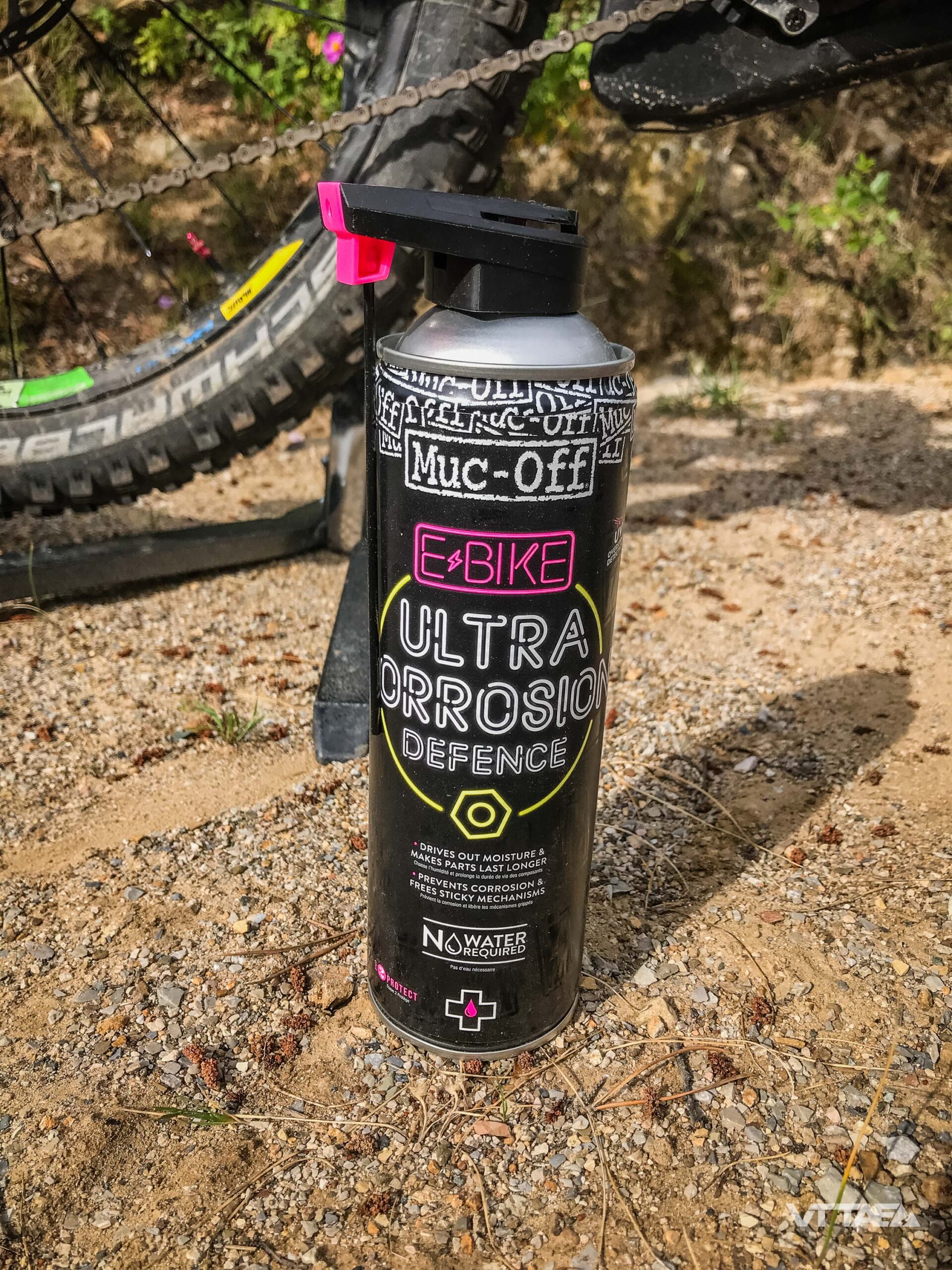 Muc-Off Nettoyant Vélo à Sec - 750 ML - Nettoyant pour Vélo en Spray Haute  Performance sans Rinçage - Nettoie et Lustre - Convient à Tous Types de  Vélos : : Hygiène et Santé