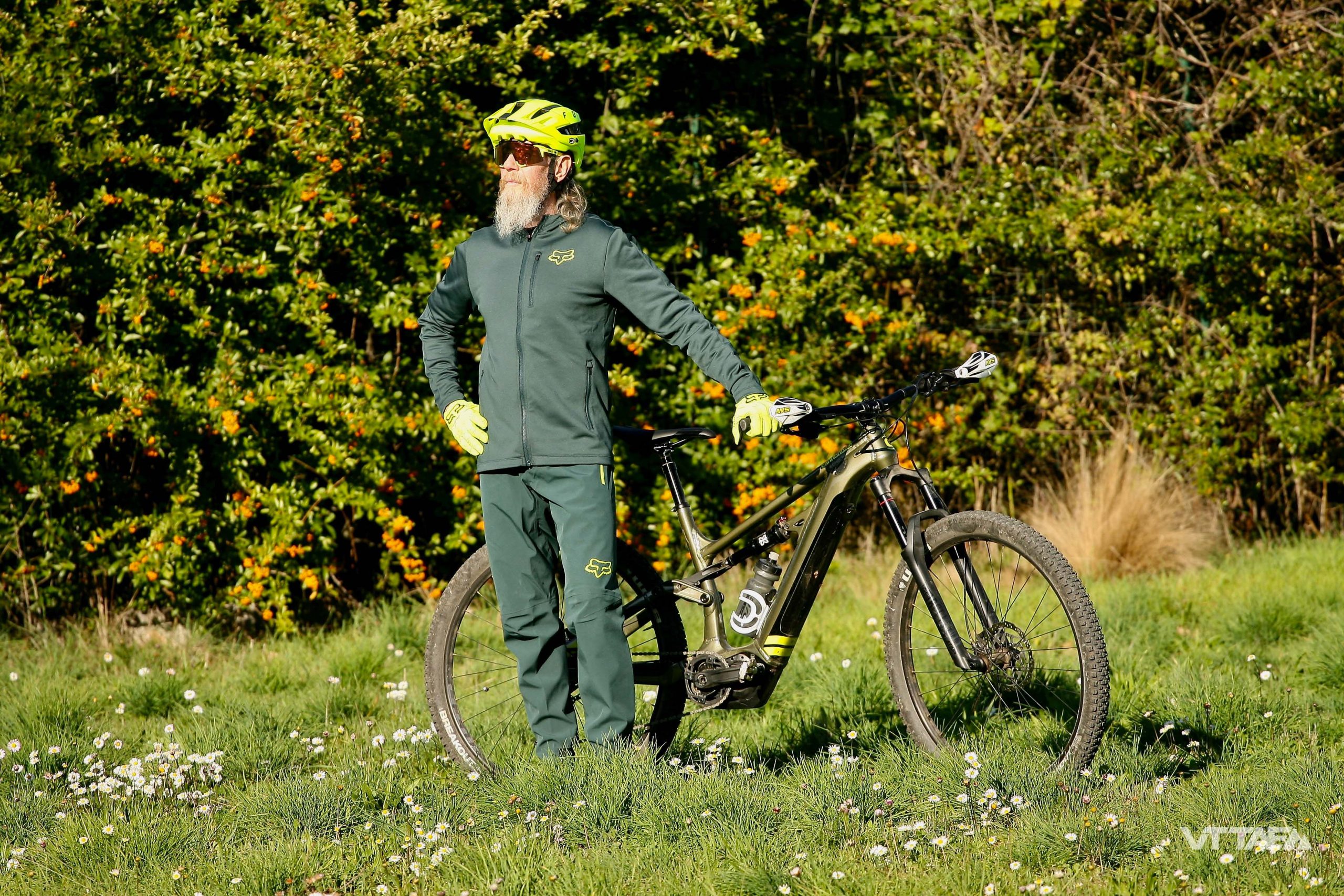 Bien s'équiper - Le top 5 des pantalons de pluie vélo